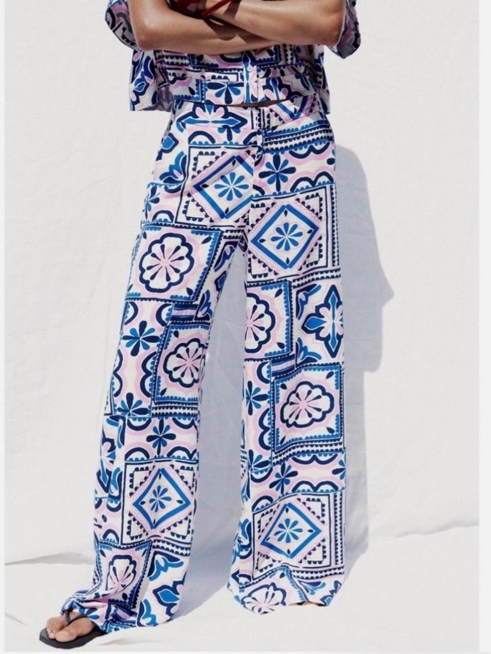 Zara White Blue and Pink printed wide leg palazzo pants NWT